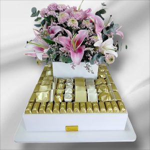 Premium Chocolate & Fresh Flower Wooden Tray | Luxury Gifts Qatar